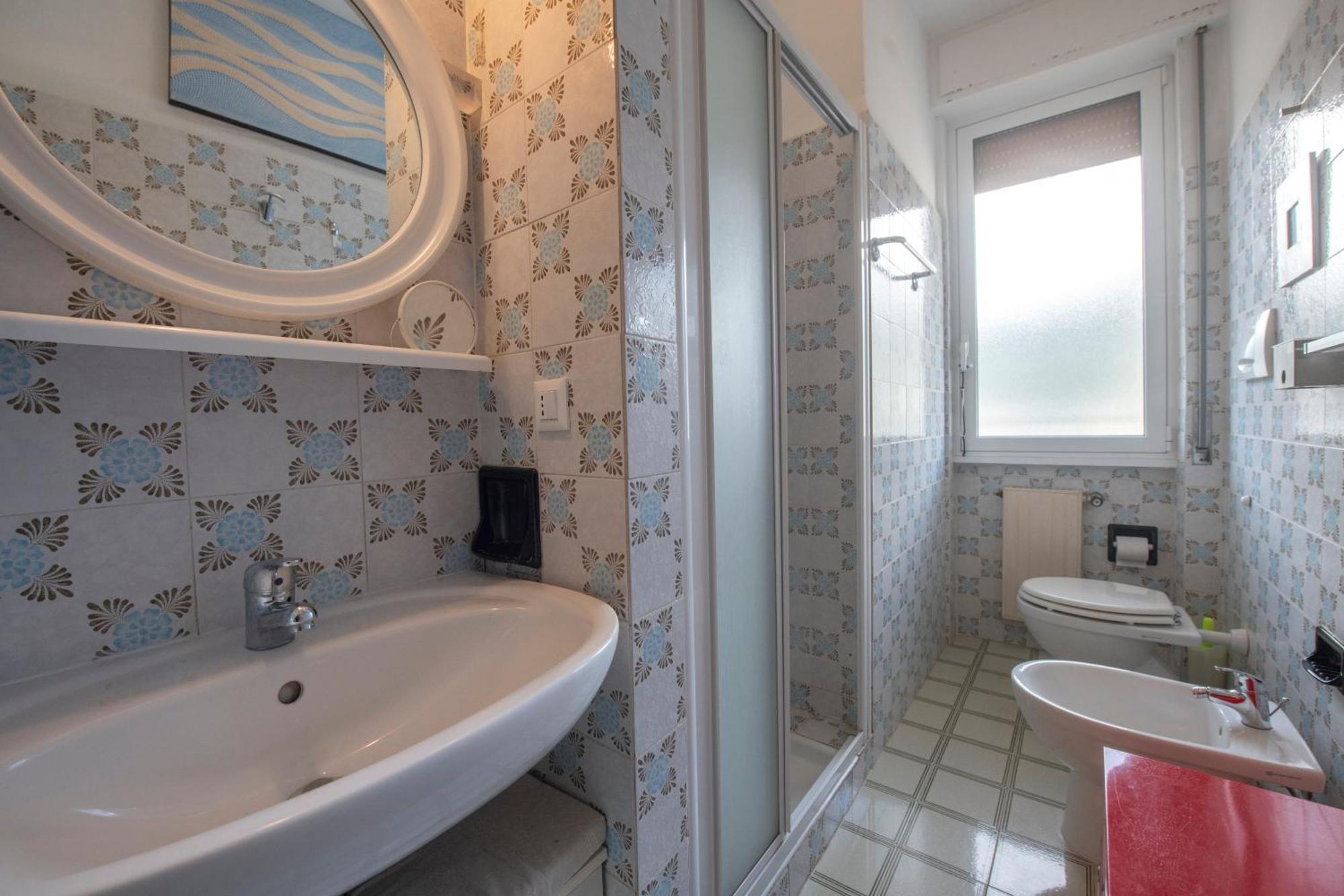 Apartament 239 - Casa Del Sole Vista Mare Moneglia - 5Minuti A Piedi Dal Mare - Parcheggio Privato Zewnętrze zdjęcie